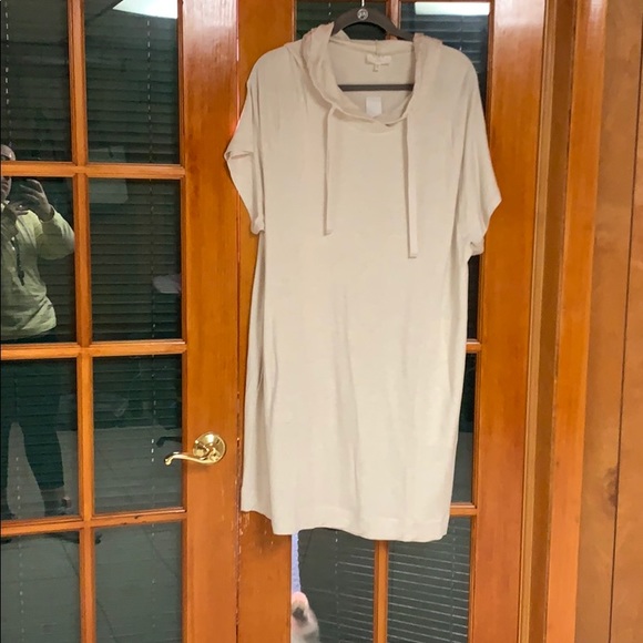 Hooded T-shirt dress - Picture 1 of 3